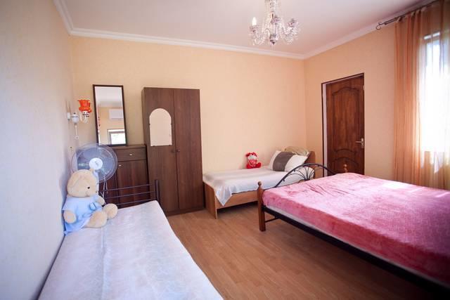 Hotel Гостевой Дом На Гечба Gagra Exteriér fotografie